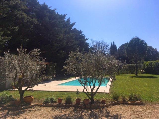 卡瓦永Provencal Farmhouse, Pool, Pool House, Countryside Plan D?Orgon, Provence - 8 People别墅 外观 照片